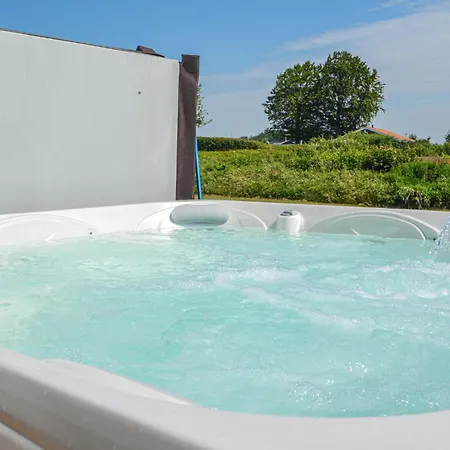 Holiday home 3 Bedroom Stunning In Hejls