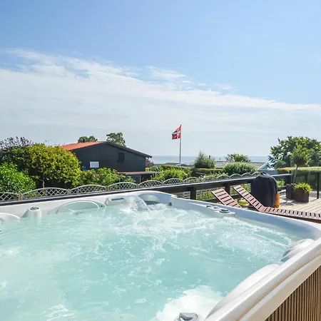 2 Bedroom Beautiful In