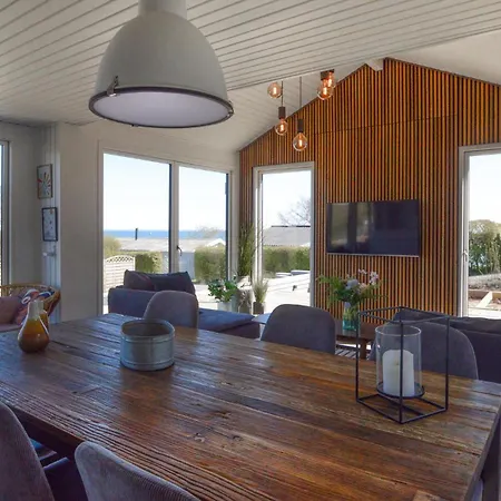 Feriehus 2 Bedroom Beautiful In *