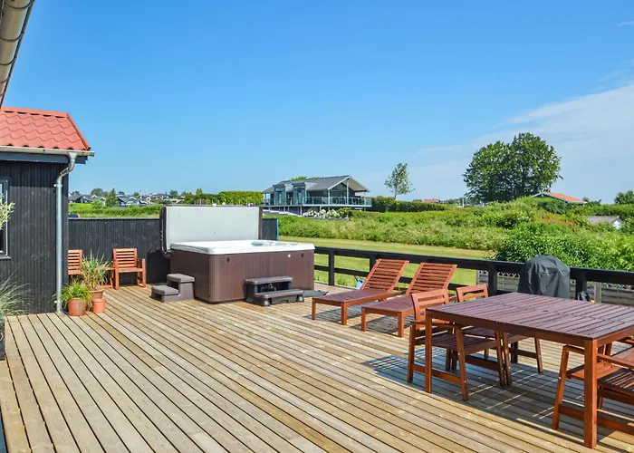 別荘 2 Bedroom Beautiful In Hejls
